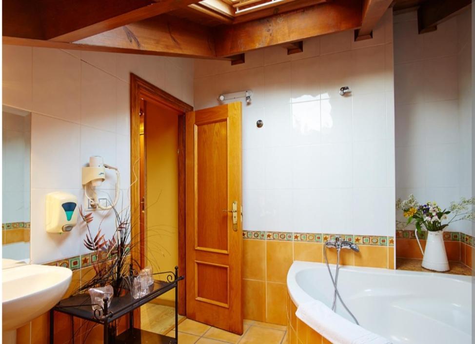 Casa Rural La Rotella de Xavi Llames de Pría Esterno foto